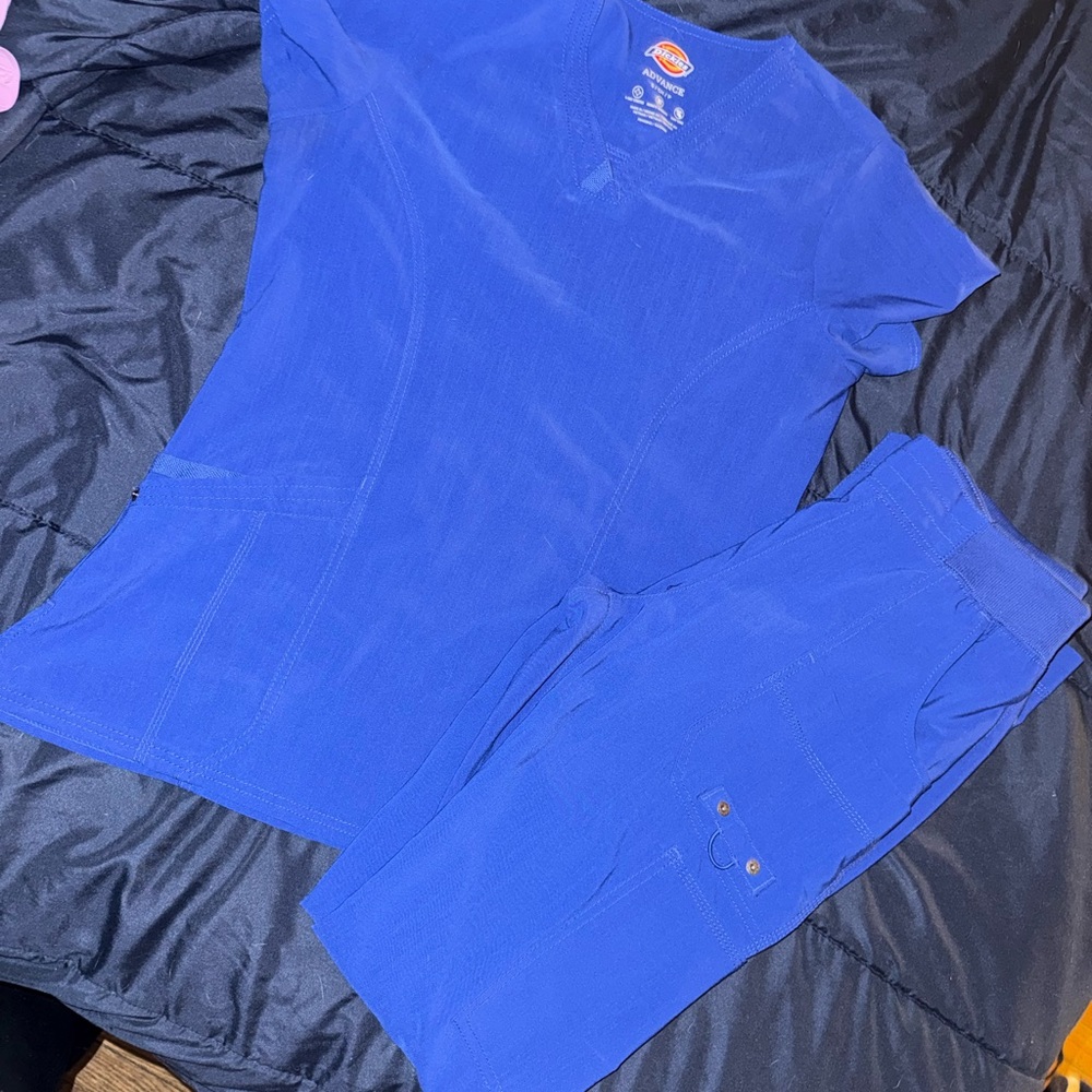 Dickies Royal Blue Scrub Set
